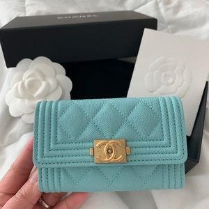 ❌ Sold ❌ AUTH Chanel Boy 19C Card Holder